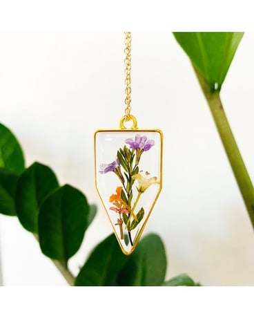 Pressed Flower Resin Necklace Gifts