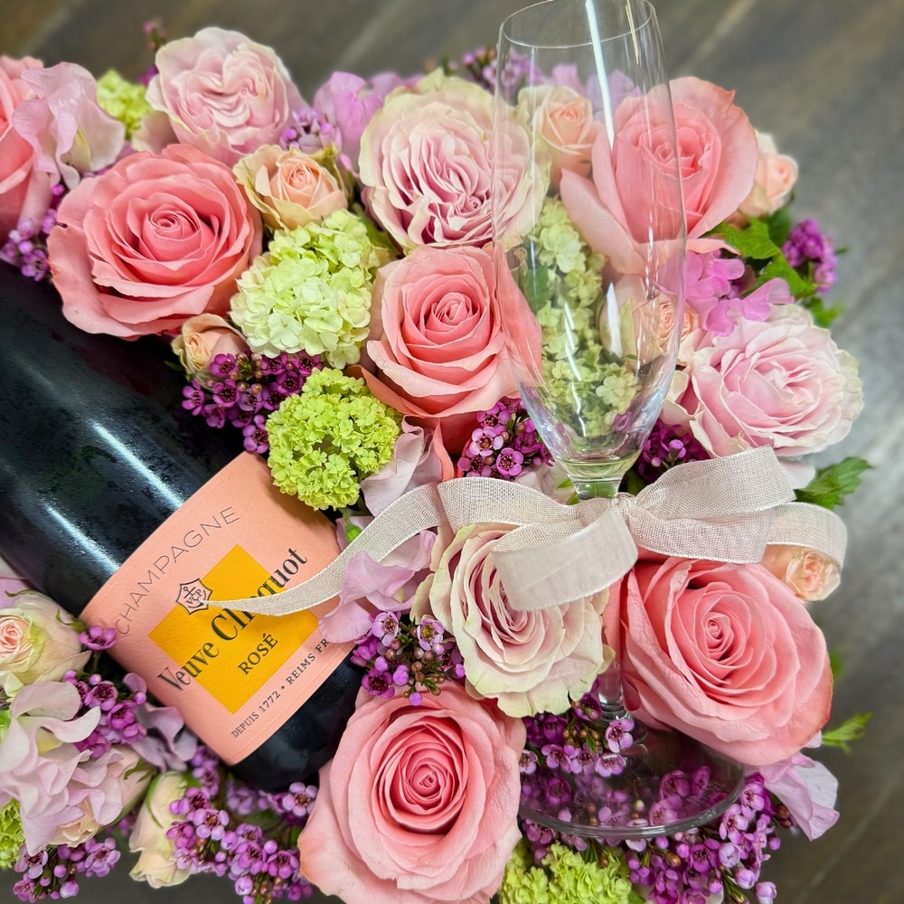Veuve Clicquot Rose Gift Box in Pasadena CA - Jacob Maarse Florist