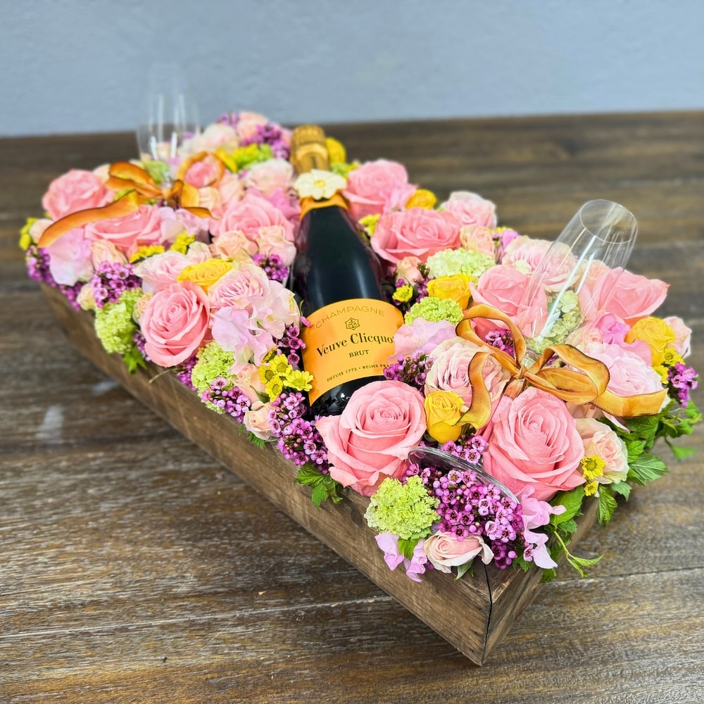 Veuve Clicquot Gift Box in Pasadena CA - Jacob Maarse Florist
