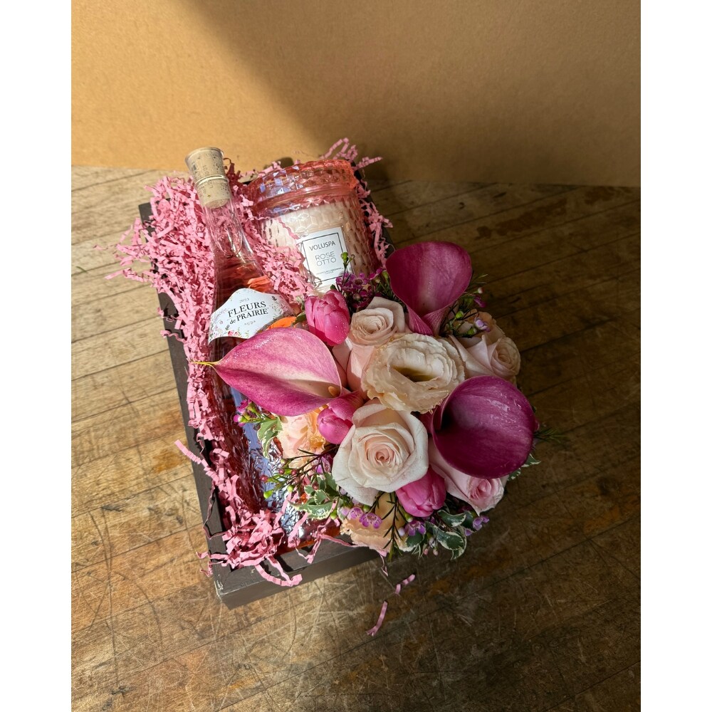Rosé Gift Box in Pasadena CA - Jacob Maarse Florist