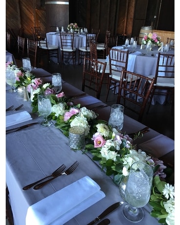 Wedding table  in Connecticut Brewery Wedding Arrangement