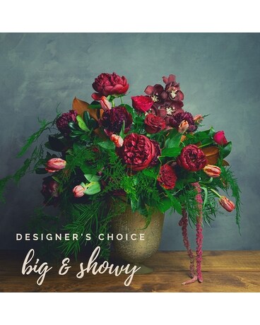 Designer's Choice - Big & Showy Flower Arrangement