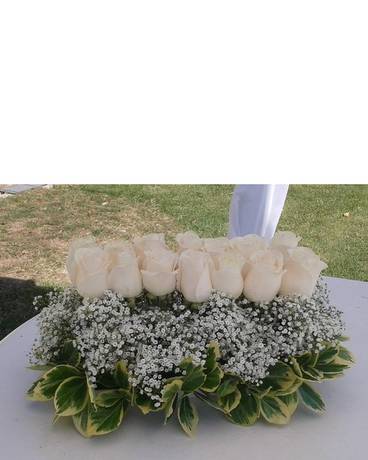 Sweetheart Table Decor Flower Arrangement
