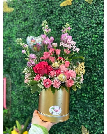 Cute Box Flower Arrangement