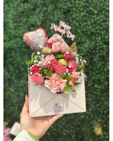 Flower letter Flower Arrangement