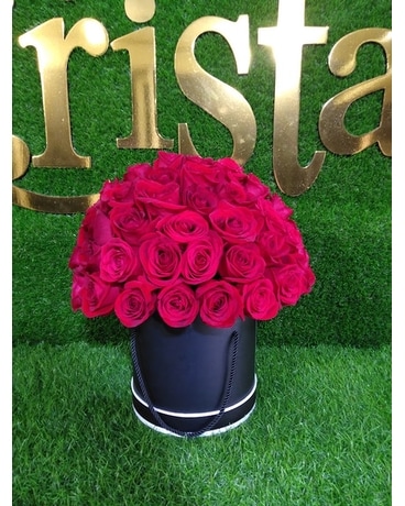 LOVE EXPRESSION Flower Arrangement