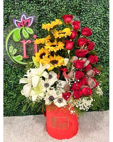 Exquisite Box Premium Flower Arrangement