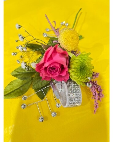 You’re so hot! Flower Arrangement