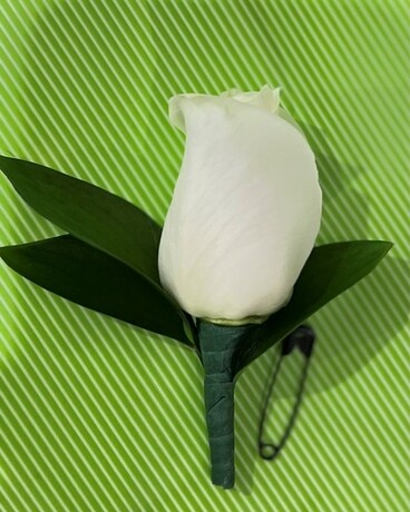 Boutonniere (Your Choice of Color) Flower Arrangement