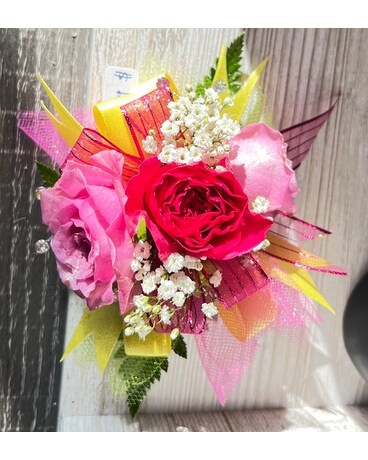Custom Creations Flower Arrangement