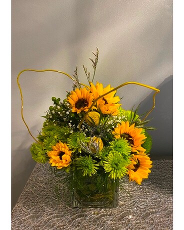 Gorgeous Sunflowers! Flower Arrangement
