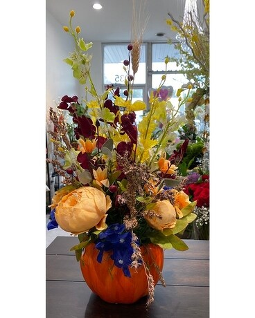 My Happy Pumpkin Flower Arrangement