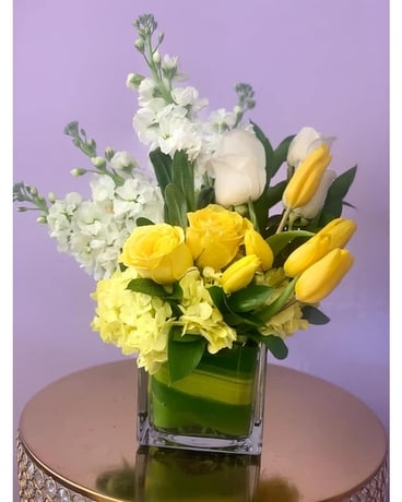 Yellow Bouquet Flower Arrangement