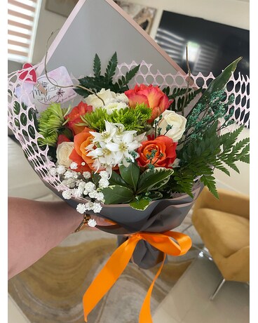 Luna Flower Arrangement