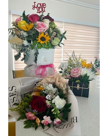 Bundlle of 3 Flower Arrangement