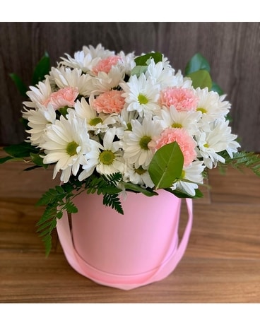 Gentle Delight Flower Arrangement