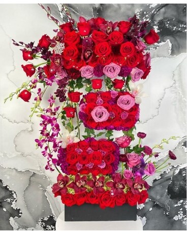 Luxury - Queen Flower Arrangement