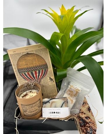 Gift Crate: Vintage Sophesticstion Flower Arrangement