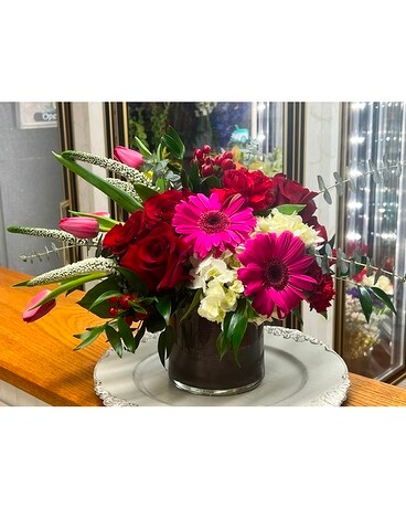 Heart's Desire Flower Arrangement