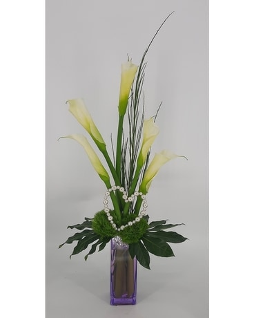 CALLAS OF LOVE Flower Arrangement