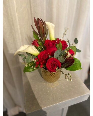 Golden Ornament Flower Arrangement