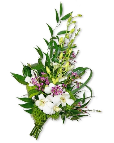 Flawless Hand-tied Bouquet Flower Arrangement