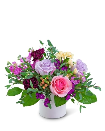 Classic Manhattan Flower Arrangement