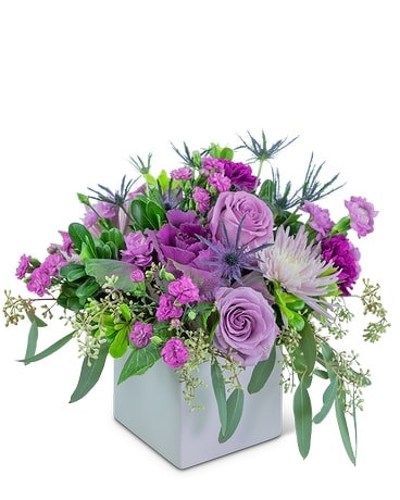 Cleopatra Charm Flower Arrangement