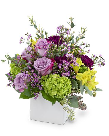 Bel Air Blooms Flower Arrangement