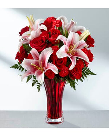 Roses and Kisses Flower Arrangement