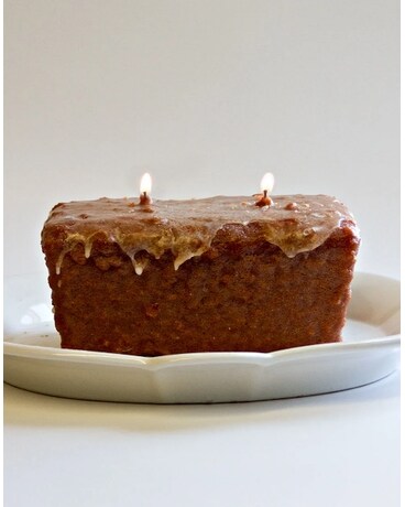 Carrot Cake 2 Wick Loaves (Warm Glow Candle) Flower Arrangement