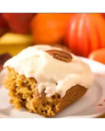 Pumpkin Crumb Cake Mini Hearth (Warm Glow Candle) Flower Arrangement