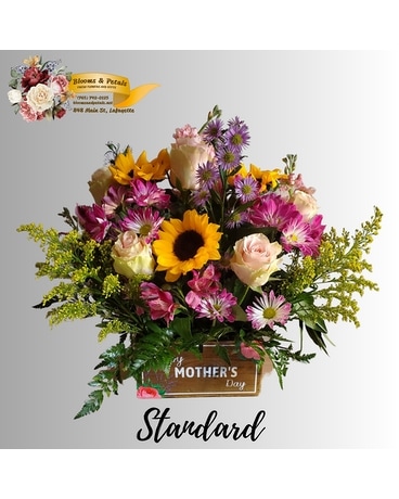 Happy Mother’s Day Box Flower Arrangement