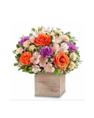 Chic Garden™ Flower Arrangement