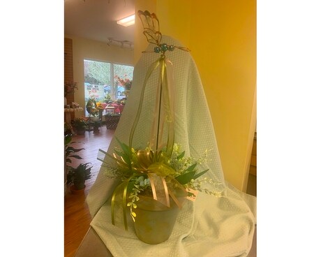Butterfly Yard Stake Flower Arrangement