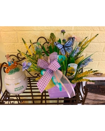 Mini Daffodil with Butterfly Flower Arrangement