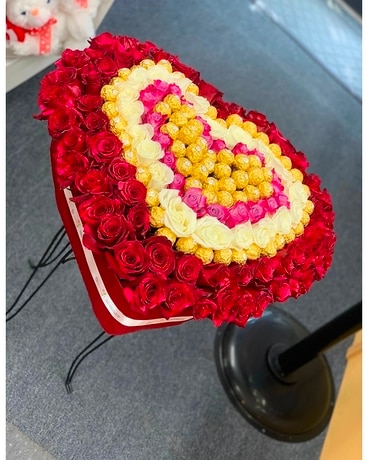 Champagne Dreaming Flower Arrangement