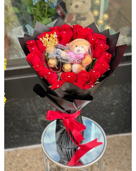 Love Bear Bouquet in Silver Spring MD - Roxanas' Floral Love Bear Bouquet in Silver Spring MD - Roxanas' Floral