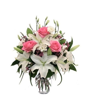 Potomac's Elegance in Bloom Flower Arrangement