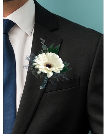 Mini Gerbera Daisy Boutonniere Boutonniere