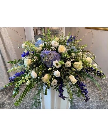 x Sympathy Arrangement