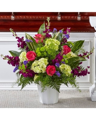 x Sympathy Arrangement