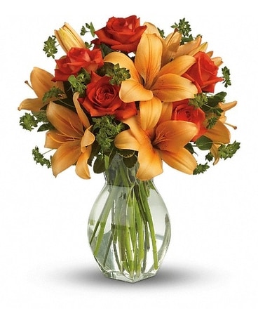 Potomac's Fall Rose & Lily Bouquet Flower Arrangement