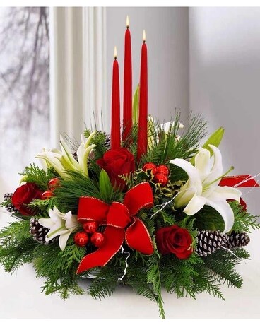Potomac's Classic Elegance Centerpiece Flower Arrangement