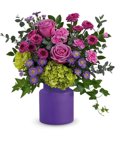 Potomac's Amethyst Awe Bouquet Flower Arrangement