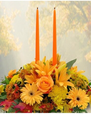 Potomac's Amber Glow Centerpiece Centerpiece