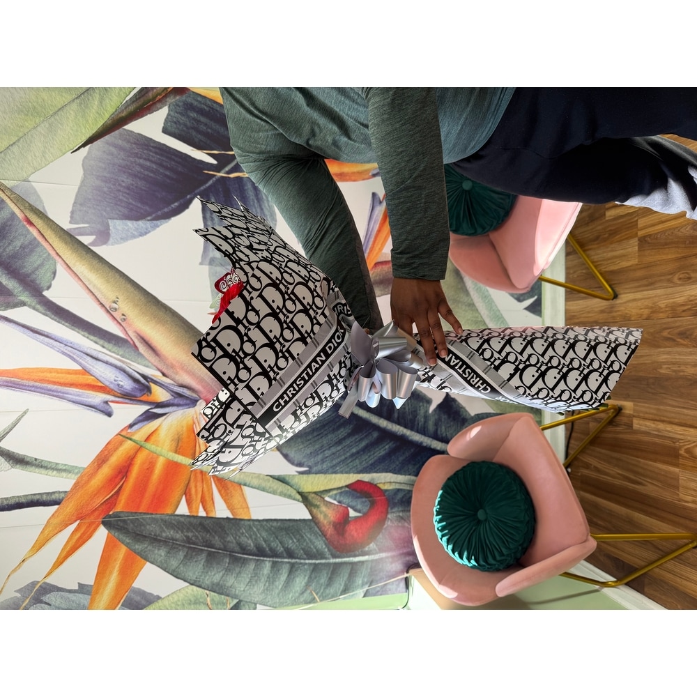 The Dior Buchon in Randallstown MD - Tropical Arrangements