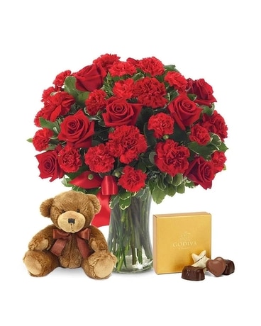 You're in My Heart Bundle Flower Arrangement