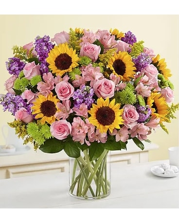 Garden of Grandeur Flower Arrangement