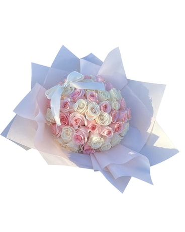The Ramo Buchon-Cotton Candy Flower Arrangement